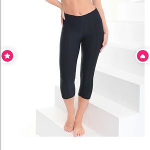 Booty by Brabants cropped Capri bom bom